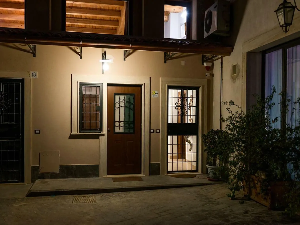 Borghetto Di San Lorenzo Hotel Róma Vendégház